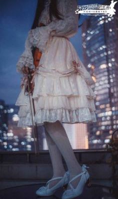 年轻的嫂子3在线_1080P高清完整版